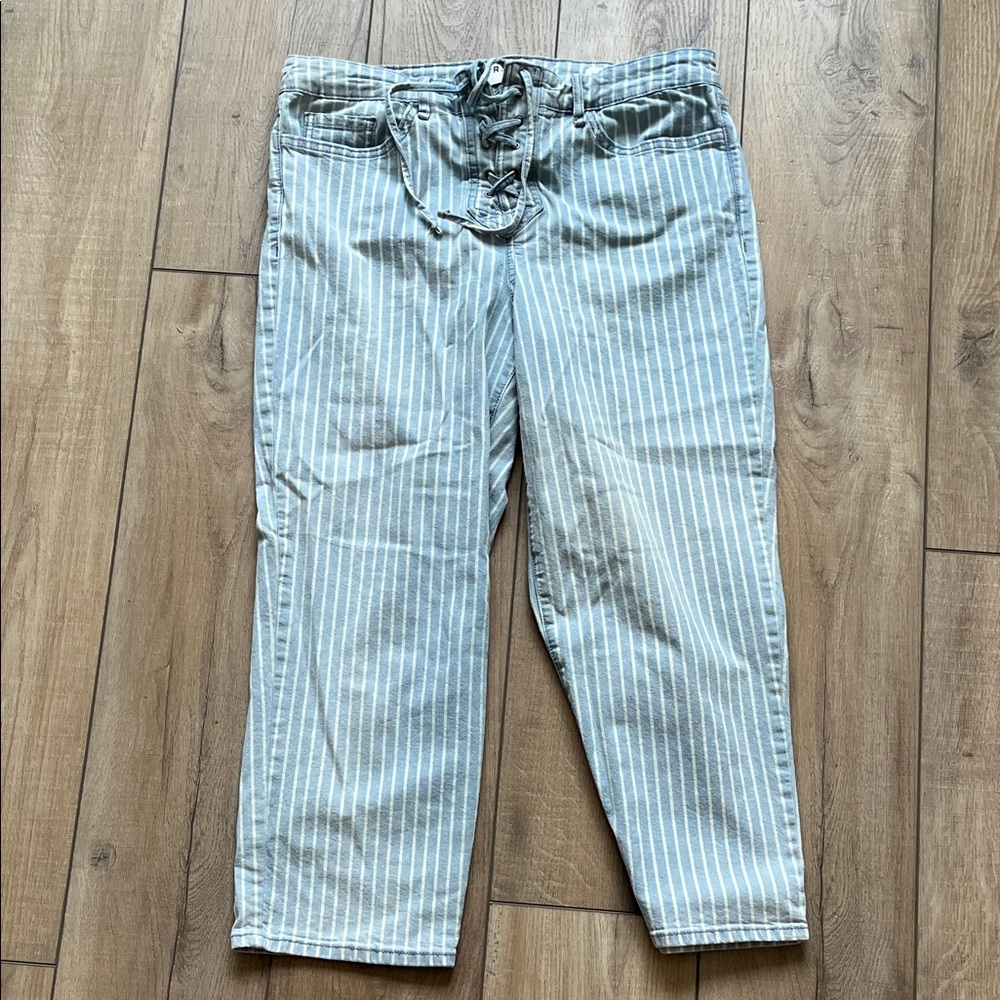 Lace Up Striped Light Blue Capris
